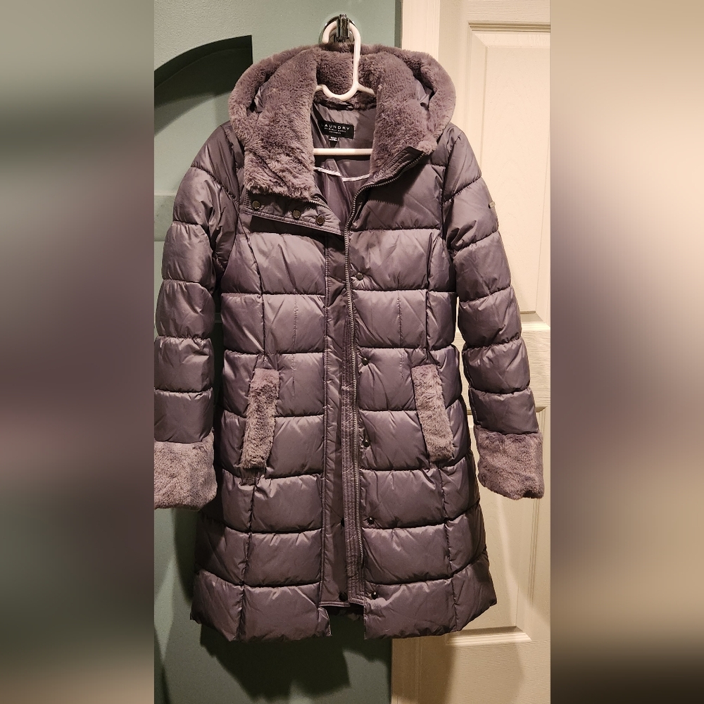 NWT Laundry By Shelli Segal Gray Puffer Coat with Faux Fur Size Medium